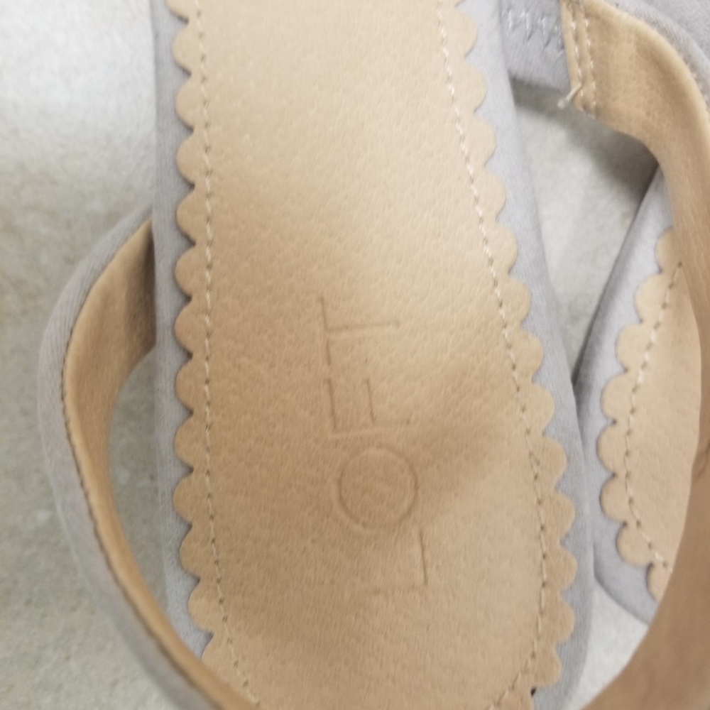 Loft Slingbacks - Picture 2 of 4